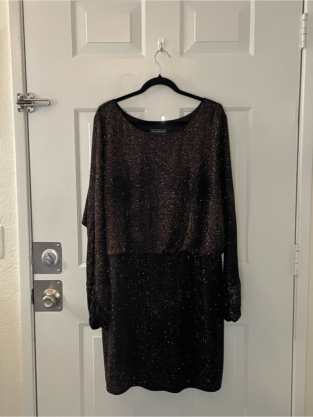 Jessica Howard Gold Glitter Long Sleeve Shift Dress